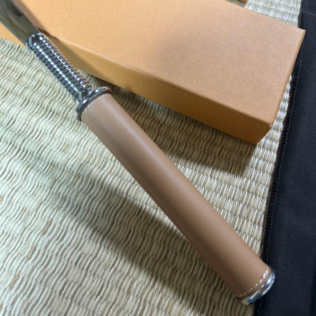 未使用　TOD’S 靴べら　袋　箱付き