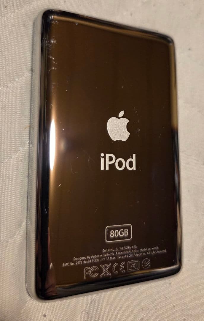 Apple iPod 80GB 綺麗だと思います