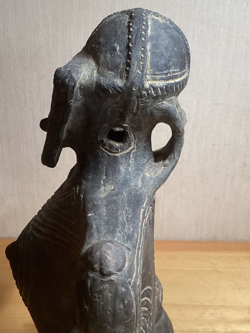 仮面土偶特大　長野県中ツ原縄文弥生古墳複製品高さ約32cm×幅約20cm