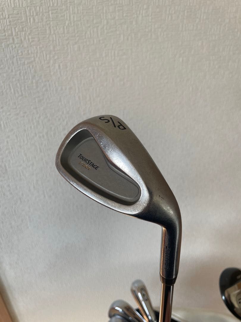 クラブフルセット　ブリヂストン　テーラーメイド　キャディーバック付き