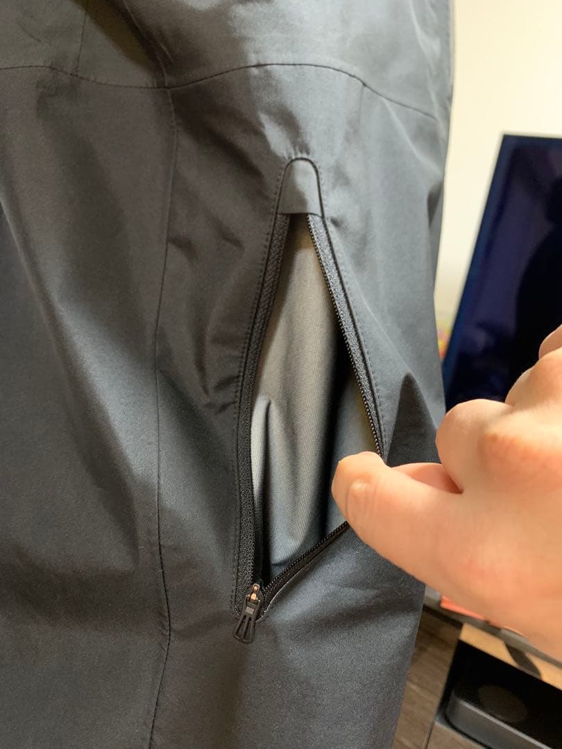 超美品adidas GORE-TEX フード付きジャケット