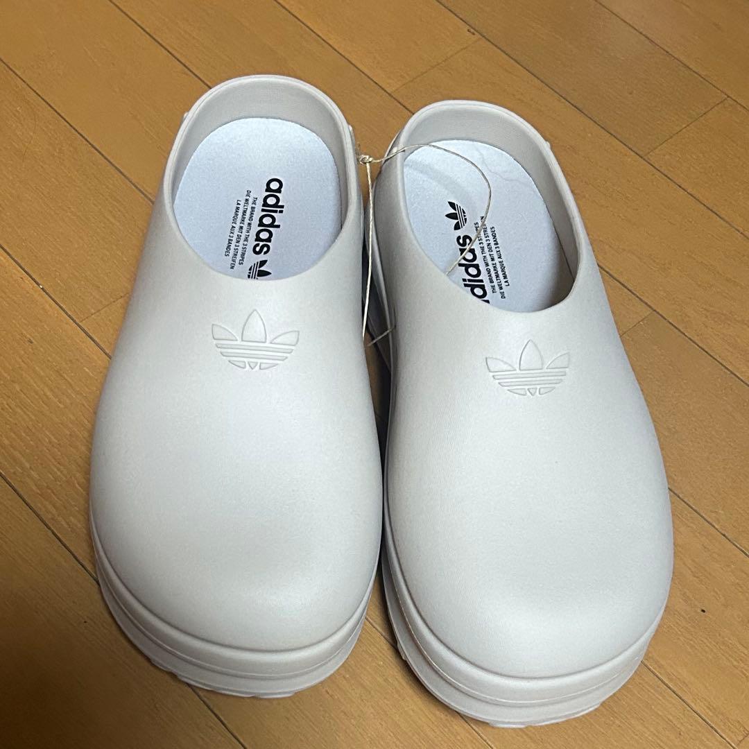 アディフォームスタンスミスミュール Adifom Stan Smith Mule