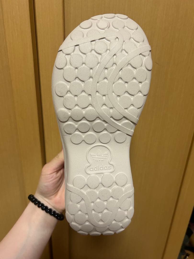 アディフォームスタンスミスミュール Adifom Stan Smith Mule