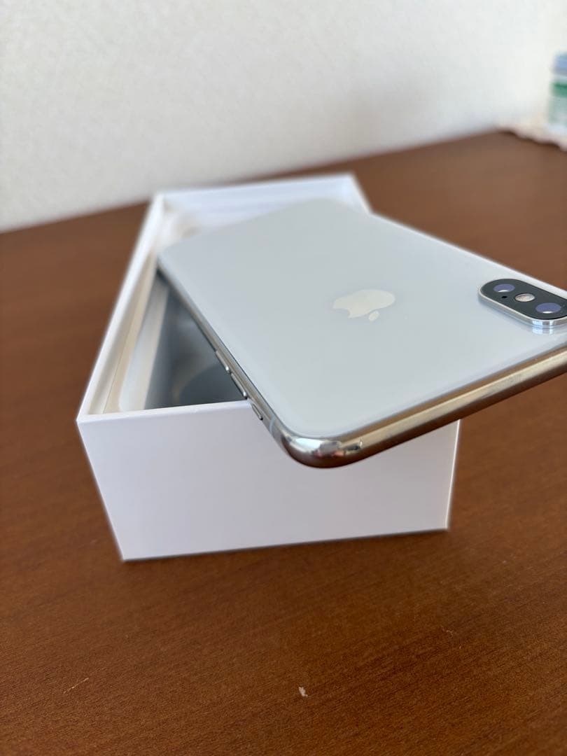 iPhoneX 256GB バッテリー88%