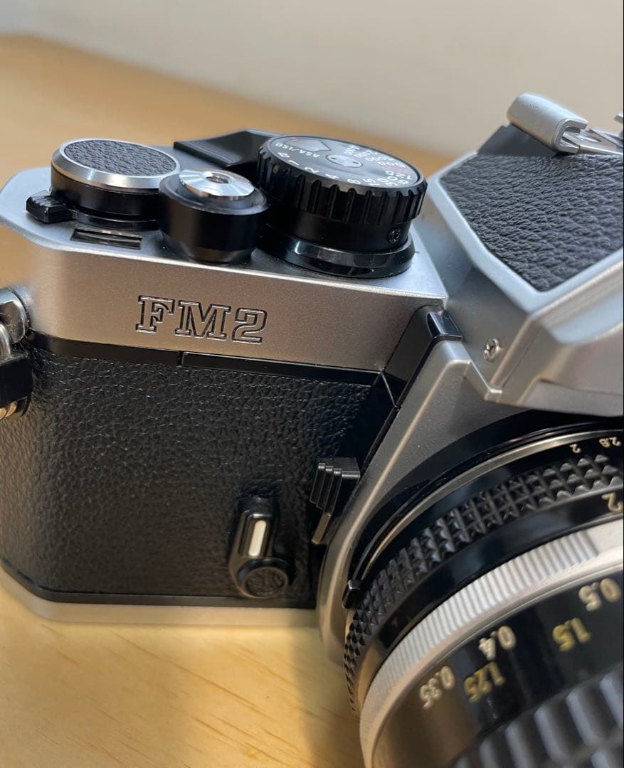 Nikon NewFM2 一眼レフ　Nikkor f/2レンズ付