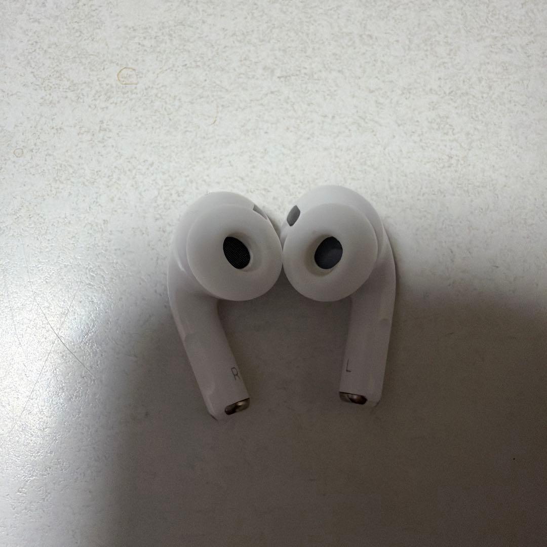 AirPods Pro第二世代本体のみホワイト 機種番号A2698 動作確認済