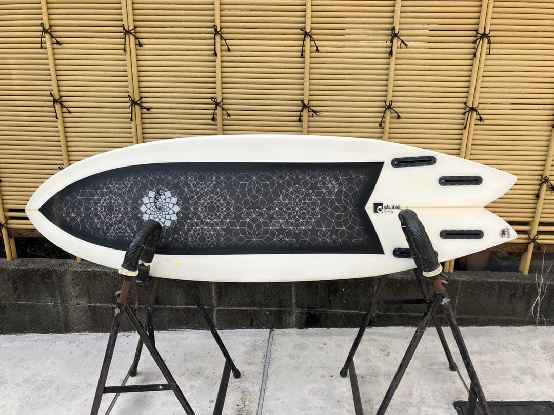 値下げGaryMcNeilll 5'8 CVII ゲイリー・マクニールクワッド