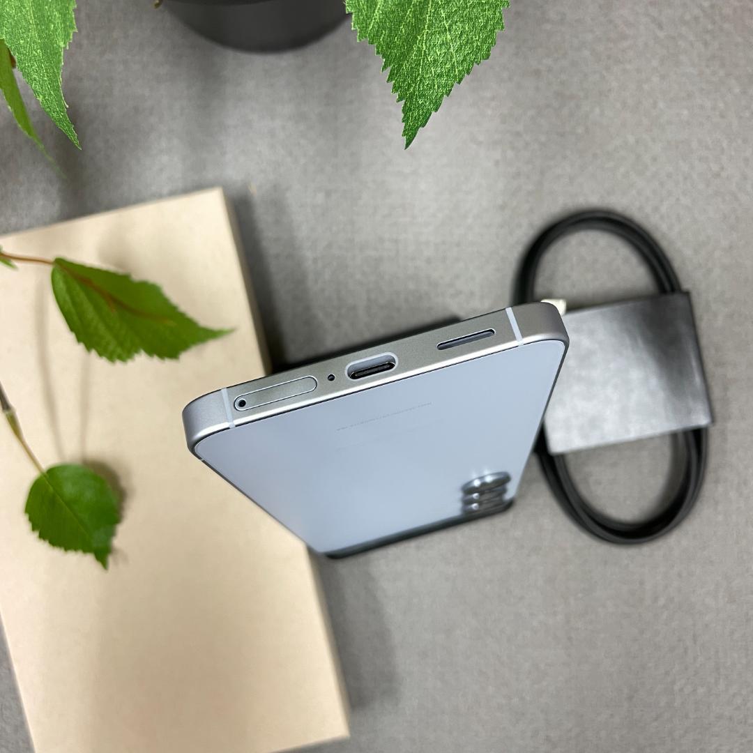 新品同様 Galaxy S25 256GB アイシーブルー 国内版SIMフリー