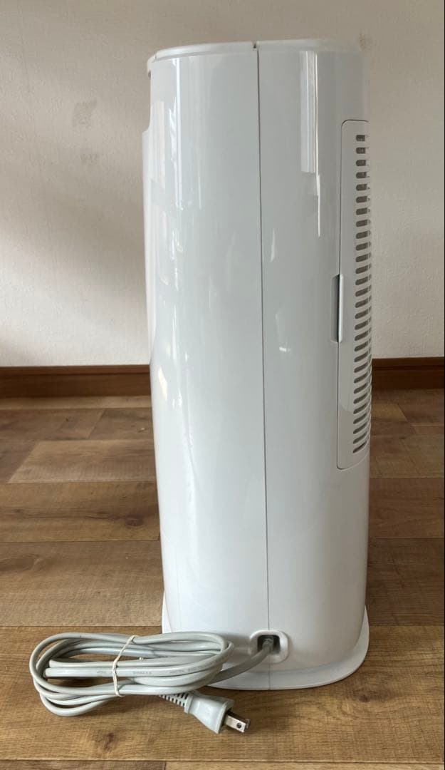 【Panasonic/パナソニック】除湿機 F-YZR60 ホワイト 通電確認済