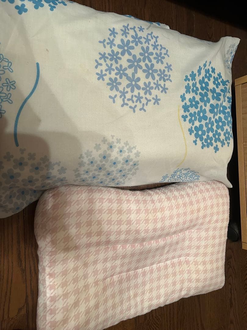 ニトリ　掛け布団　枕　本体　カバー付き　ぬいぐるみセット