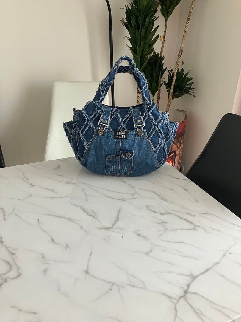 831 ＊かおりん＊　大きめデニムリメイクバック　ハンドメイド2点