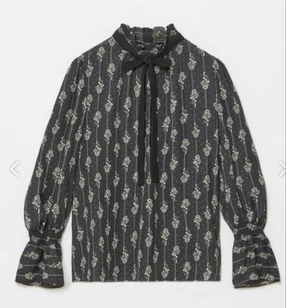 アルアバイル　プチフルールプリントブラウス　ブラック