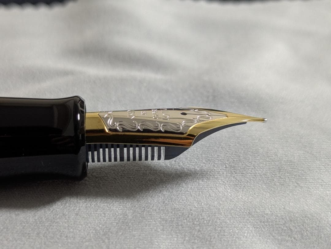 【美品】試し書きのみ カスタムURUSHI FM パイロットPILOT 朱漆