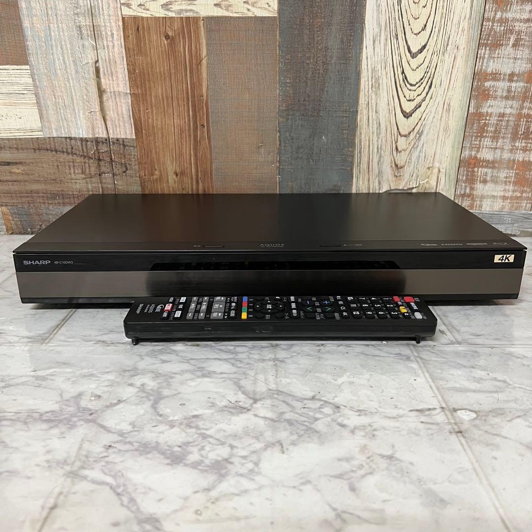 リクエスト価格全国送料込シャープ3年前購入。同時録画 4KブルーレイHDDレコー