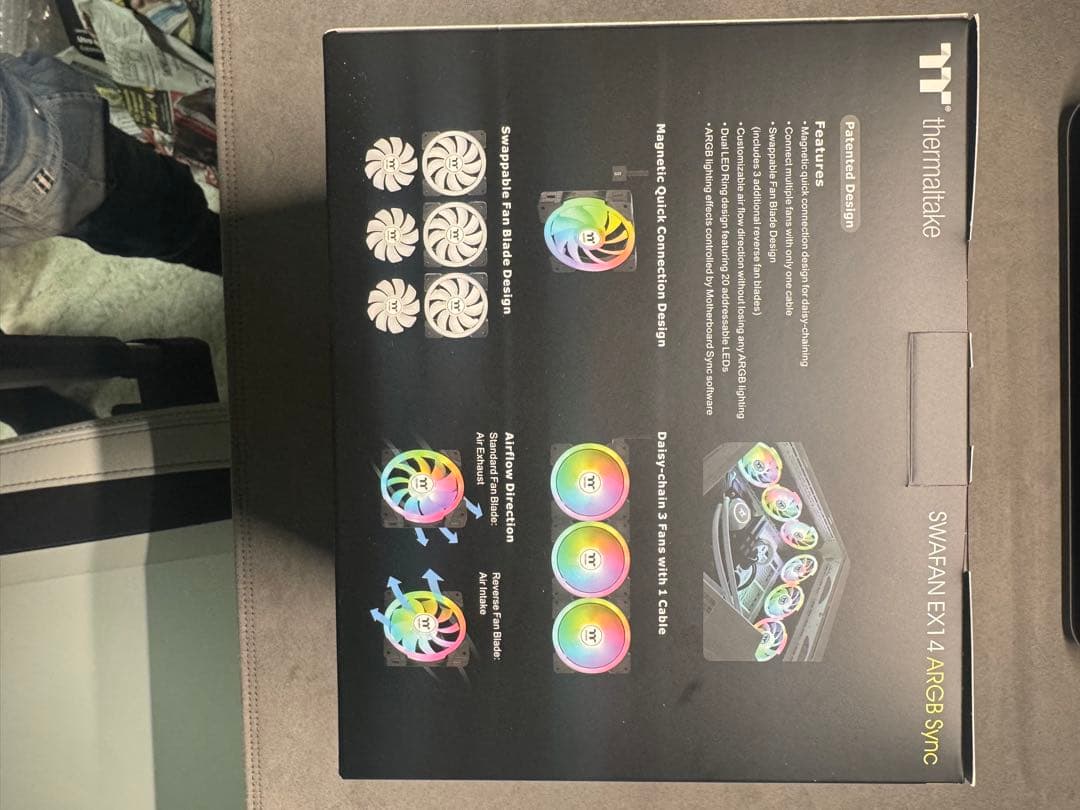 PC用ファン・クーラー Thermaltake SWAFAN EX 14 ARGB