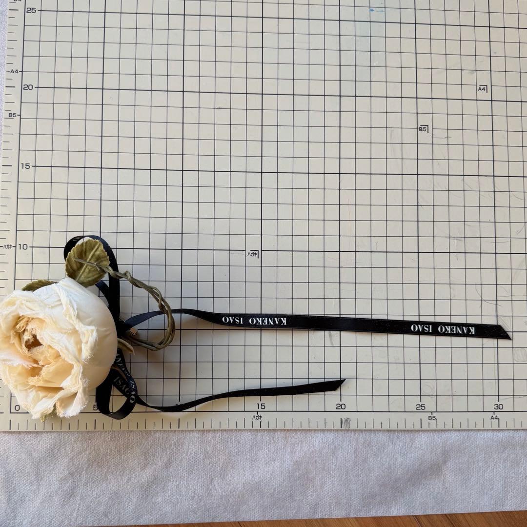 希少　カネコイサオ　ヴィンテージ　ローズコサージュ　２点セット　リボン　赤白