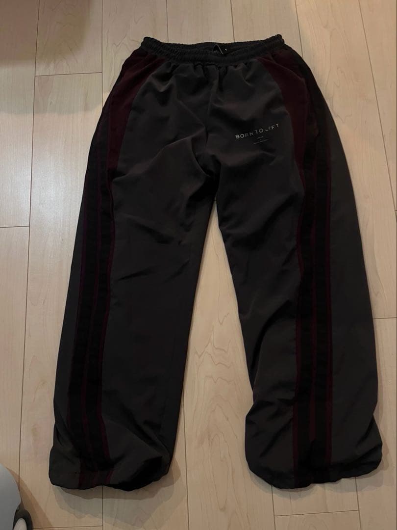 ウォーキング・ランニングウェア reaL.LYFT 2LINE WIDE TRACK pants