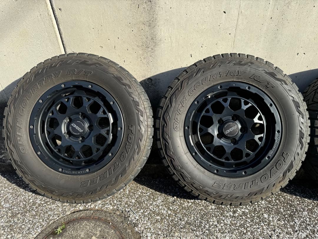 デリカ D5 RAYS M9 OPEN COUNTRY R/T タイヤホイール①