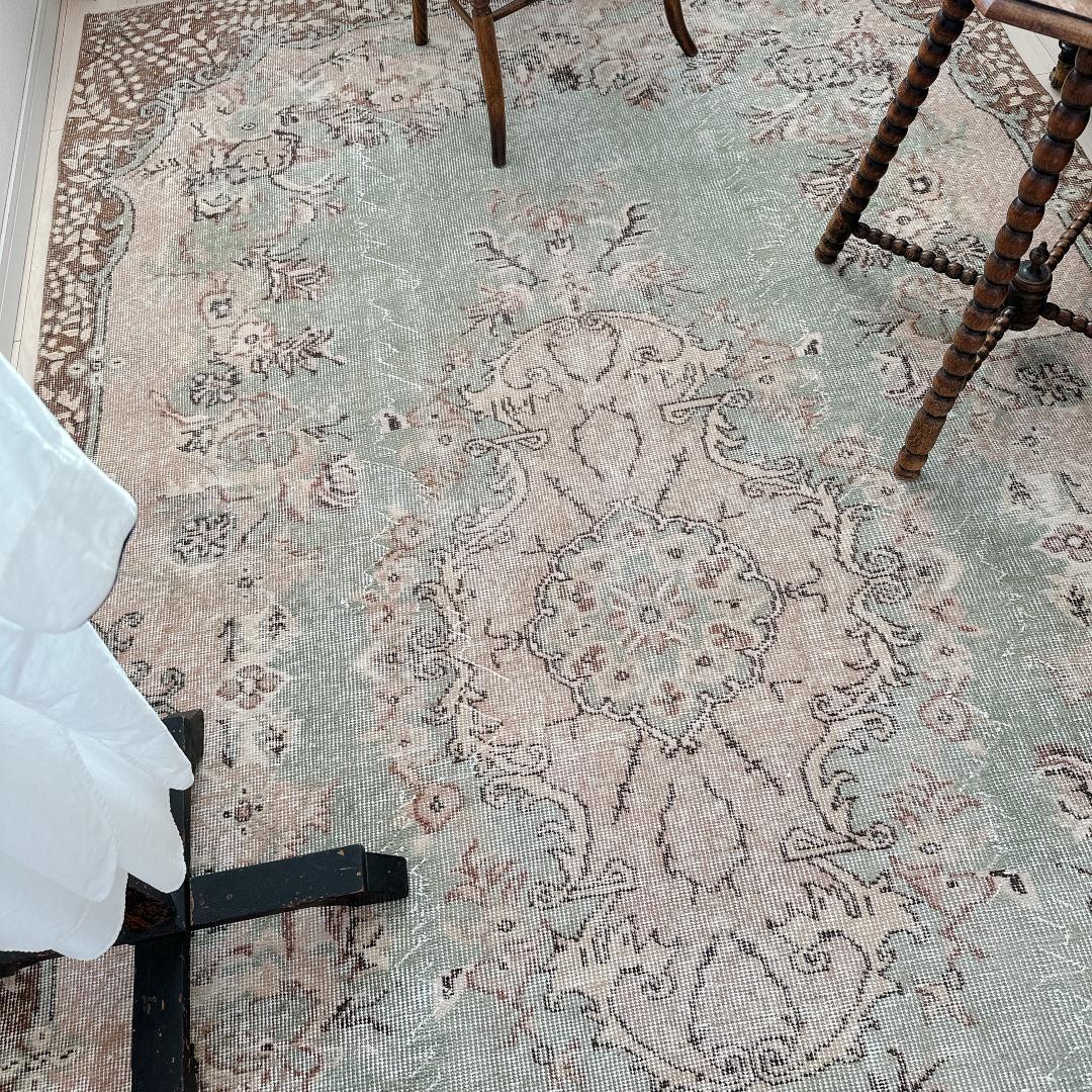 とも トルコヴィンテージラグ A83