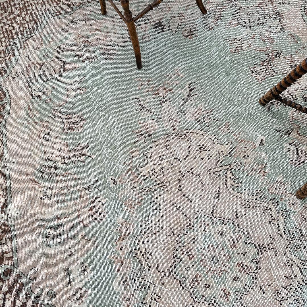 とも トルコヴィンテージラグ A83