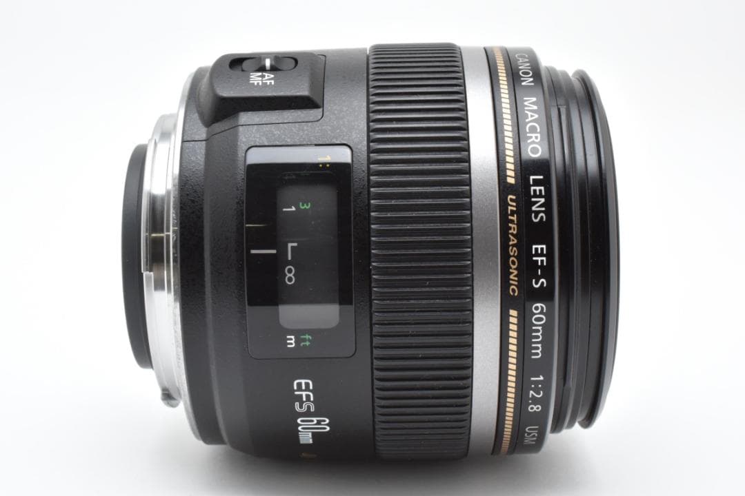 キャノン Canon EF-S 60mm F2.8 USM　単焦点マクロレンズ