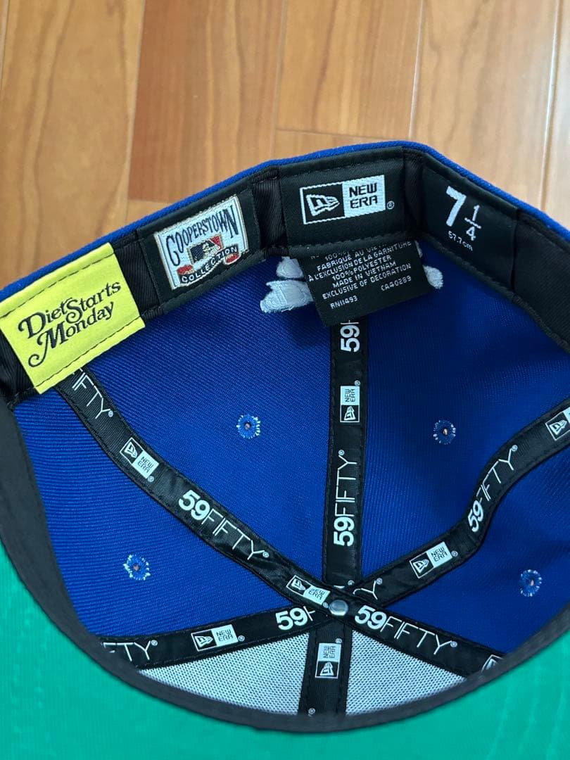 新品Diet Starts Mondayドジャース59FIFTYキャップ57.7