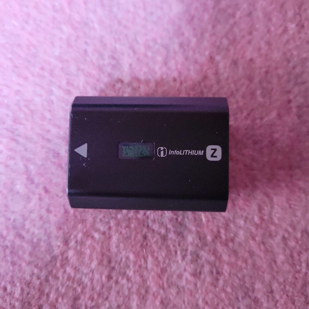 【美品】Sony α7C II カメラ　別購入ストラップ付き　液晶フィルム貼付