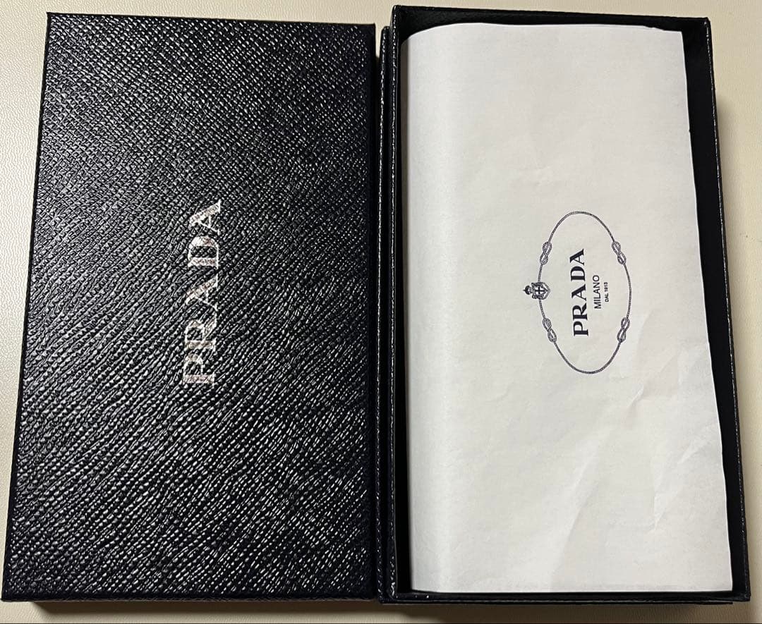 【新品】プラダiPhoneケース★バンカーリング★スマホケースPRADAブラック