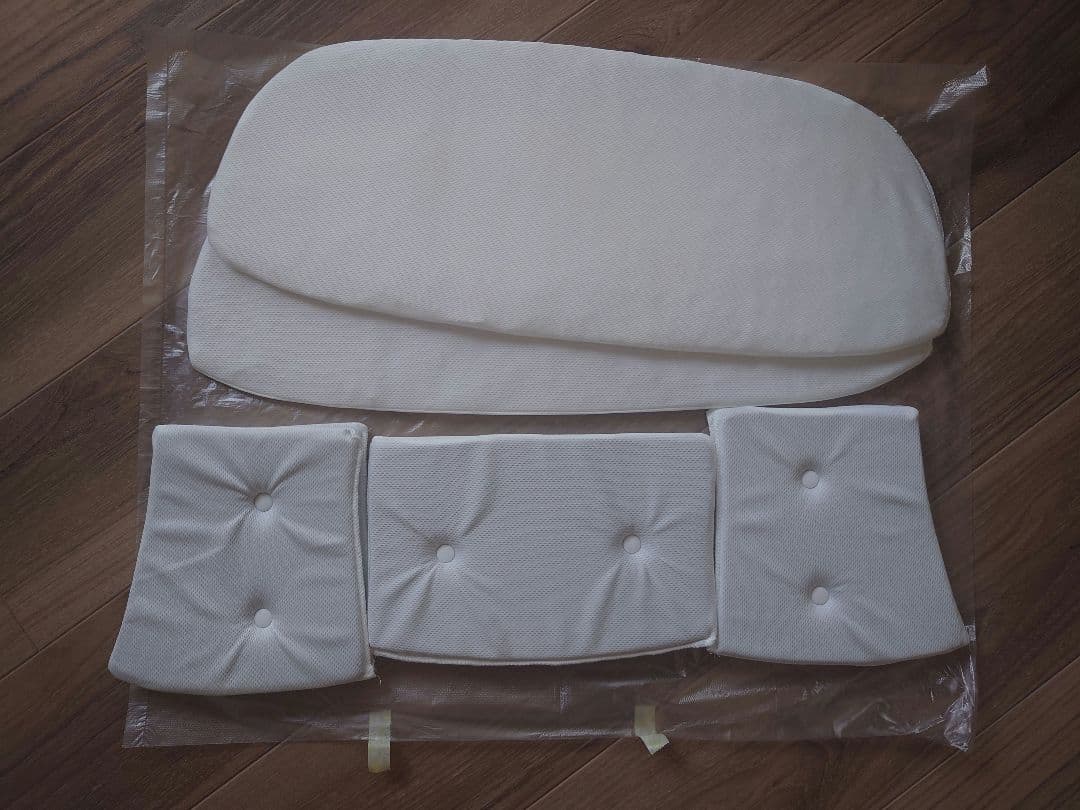 CALQS（カルクス)首と肩がホッとする枕PLUS カバー付き　ライトグレー