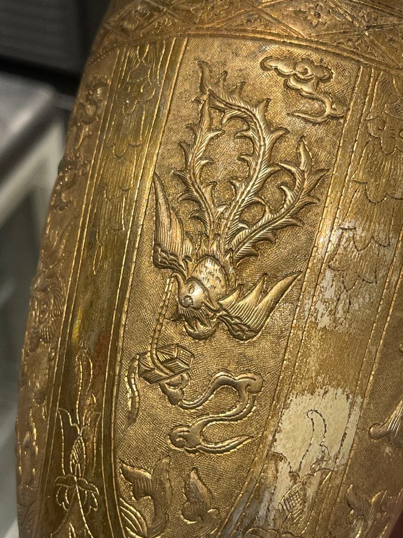 ダ*吉様 金属製 龍と鳳の模様 花瓶 約30cm 手打ち