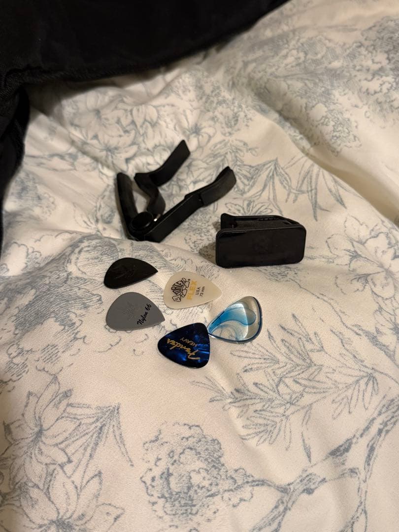 Yamaha アコースティックギターF600 ギターケース付き