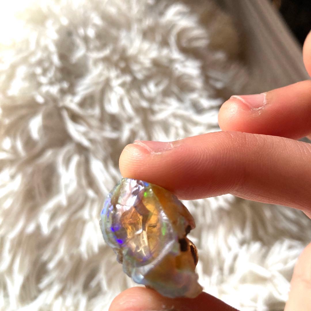 レア★美麗★ 35ct 原石　エチオピアオパール