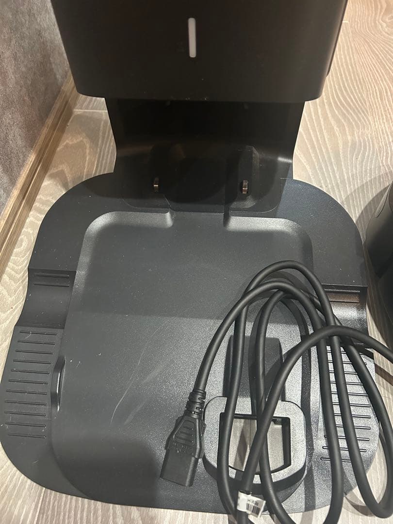 ロボット掃除機 ルンバi3 超美品です