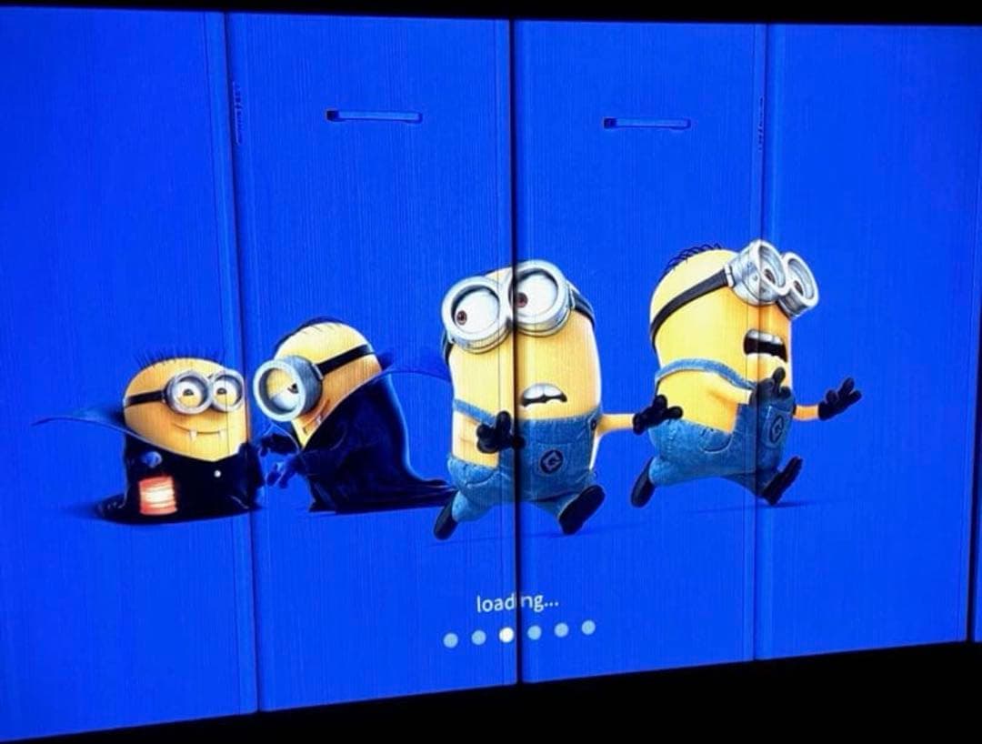 早い物勝ち! ミニオンプロジェクター　PJ-LC130M