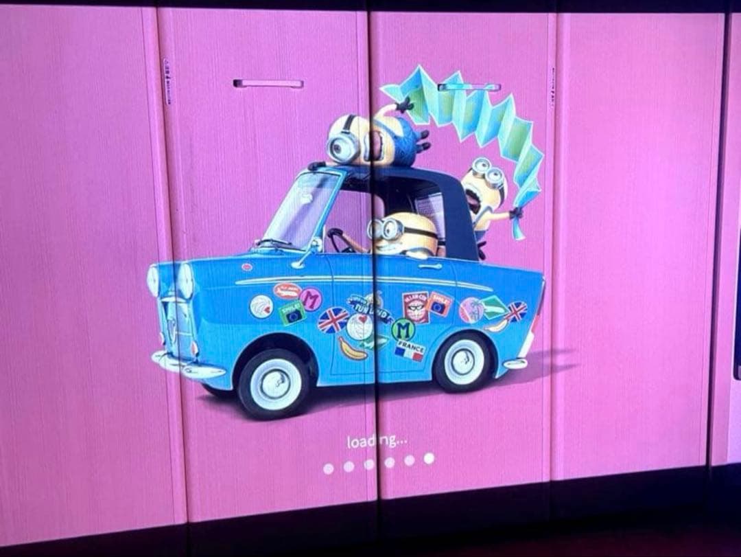 早い物勝ち! ミニオンプロジェクター　PJ-LC130M