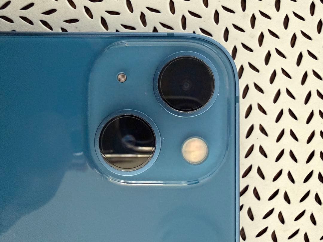 【SIMフリー】iPhone13 ブルー 128GB バッテリー100%・美品