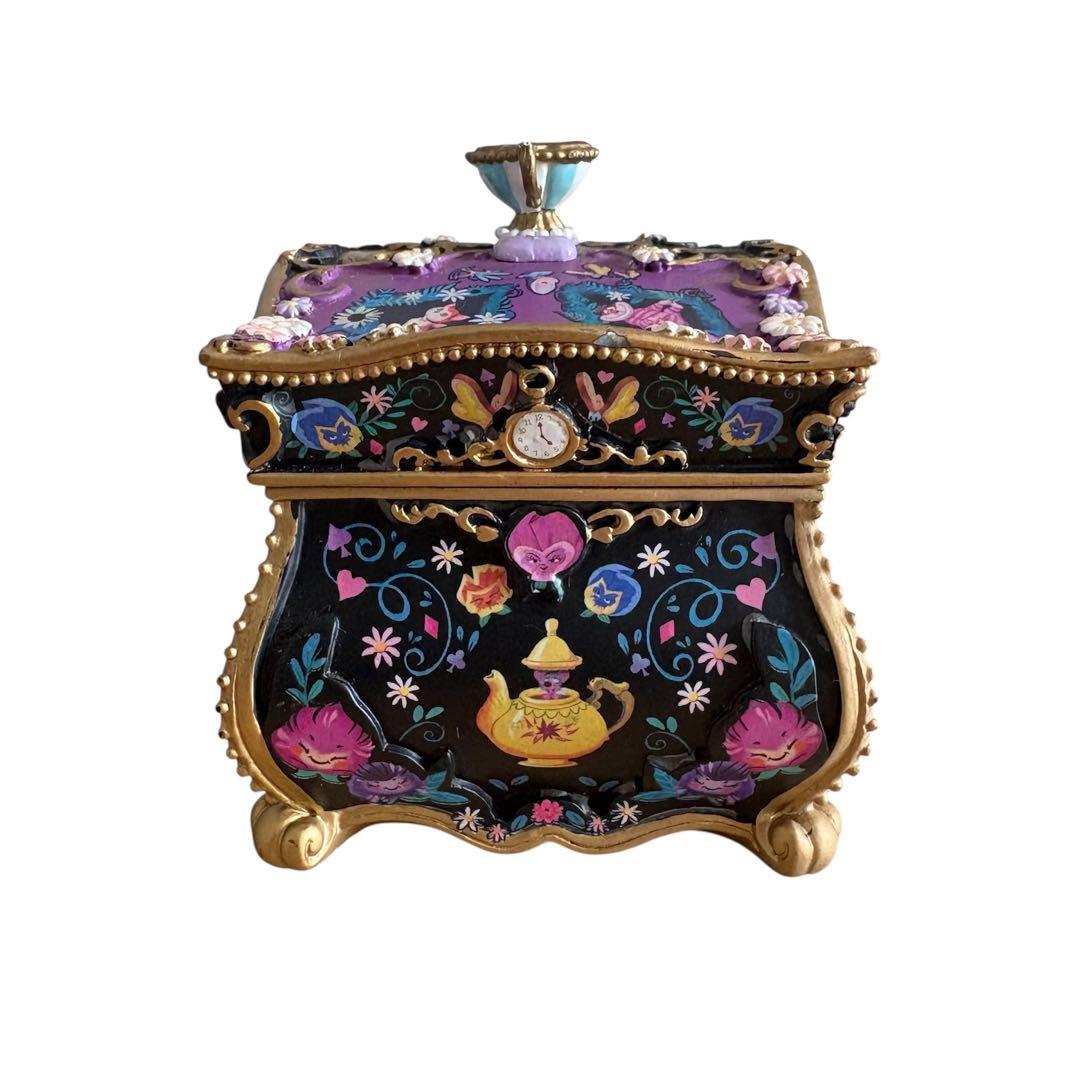 ディズニー　ふしぎの国のアリス　小物入れ