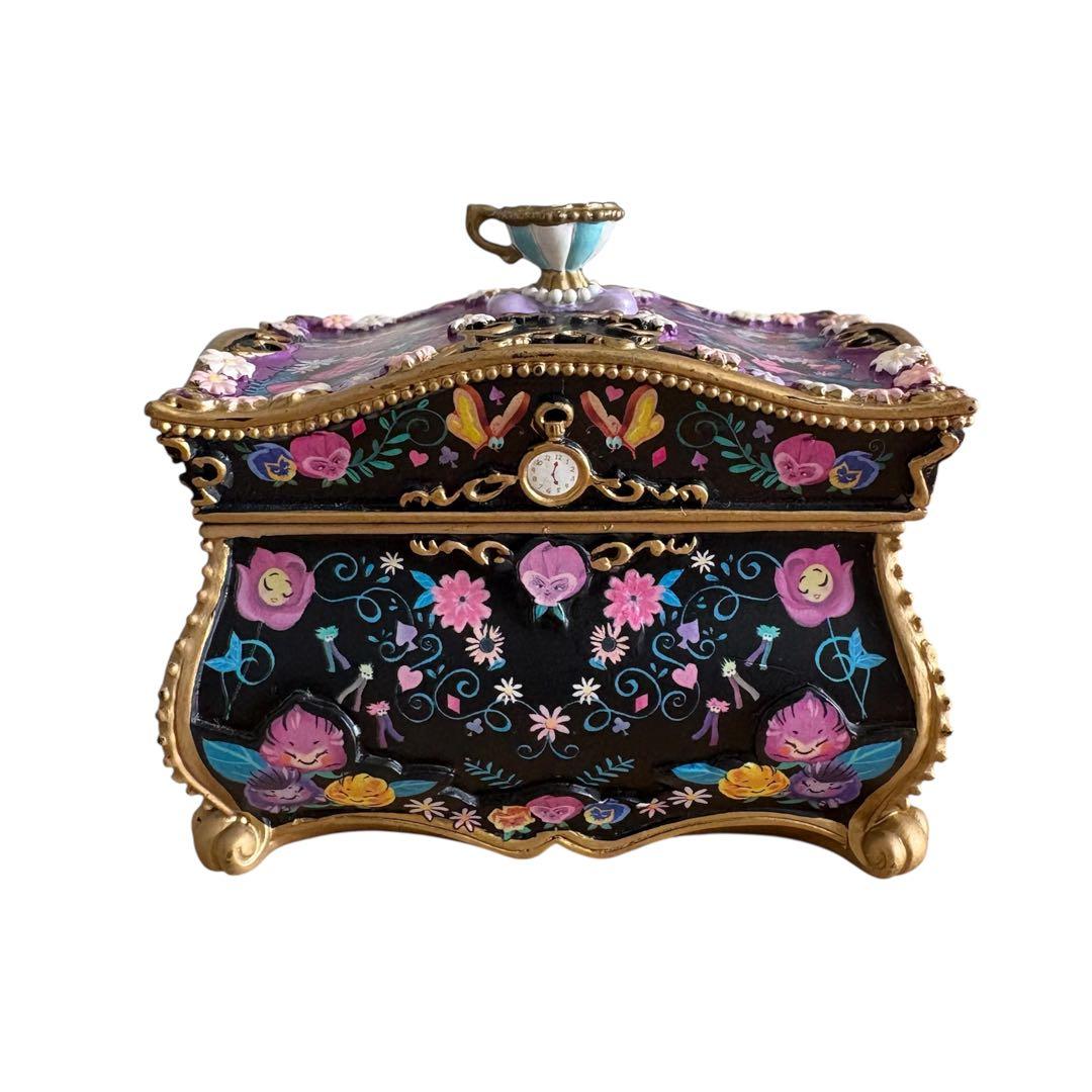 ディズニー　ふしぎの国のアリス　小物入れ