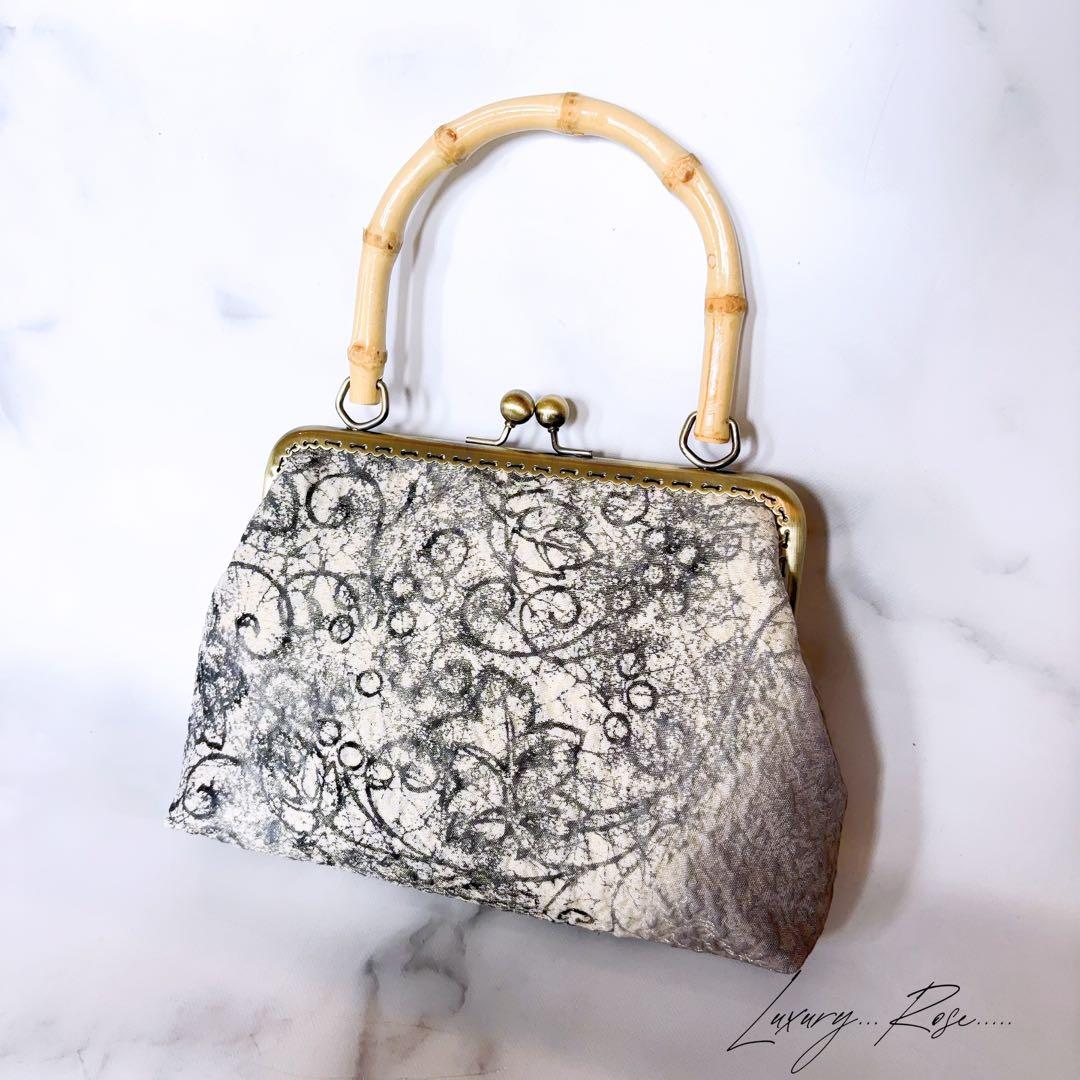 希少！！日本の伝統工芸染め手書き微粒子パールのヴェール　カジュアル高級帯地バッグ