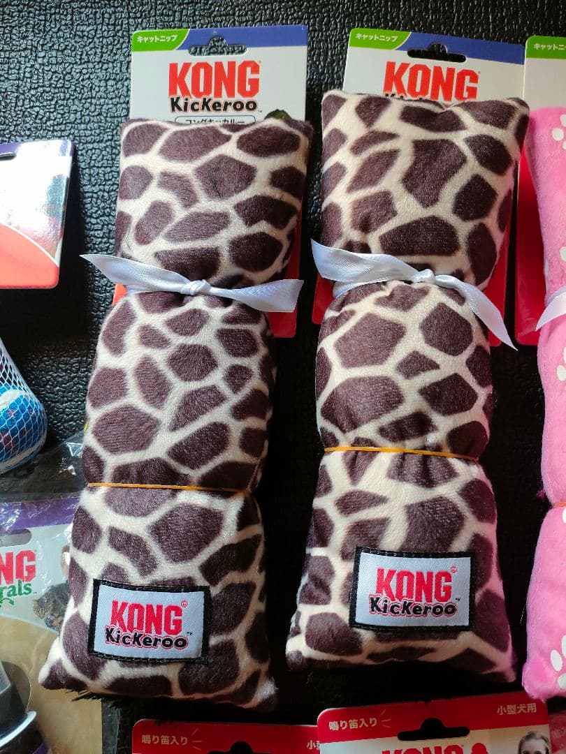 【新品未使用品】KONGコング ペット玩具　犬用猫用おもちゃ 27点まとめ売り