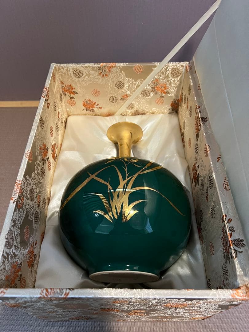 一輪挿し、陶器、花瓶