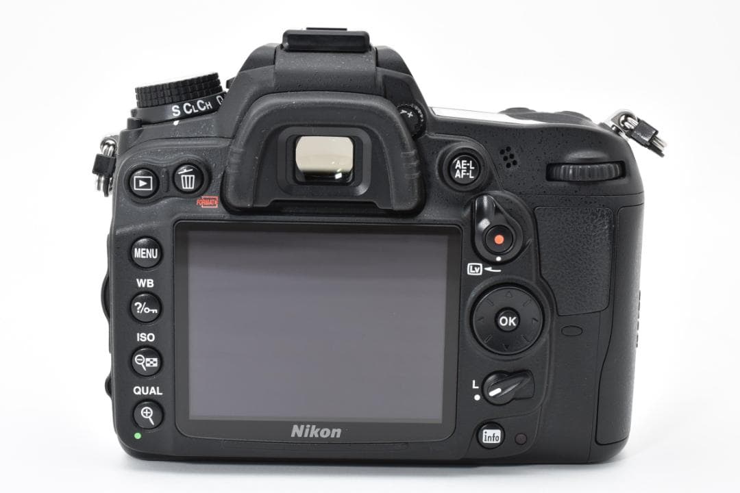 ■ 美品・極少ショット数1786回 ■ ニコン Nikon D7000 ボディ