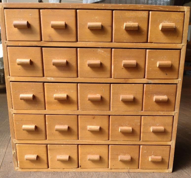 薬棚　薬箪笥　木製　引き出し　アンティーク