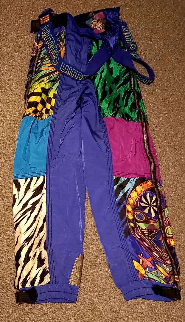 ゴールドウィン　スウェーデン代表　スキーウェア　派手柄　バブリー　上下