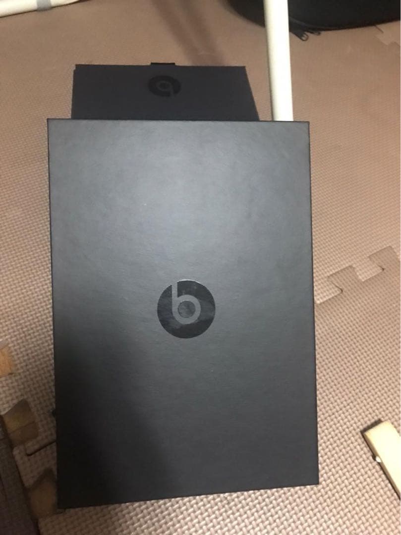 ヘッドホン Beats soli 3 wireless