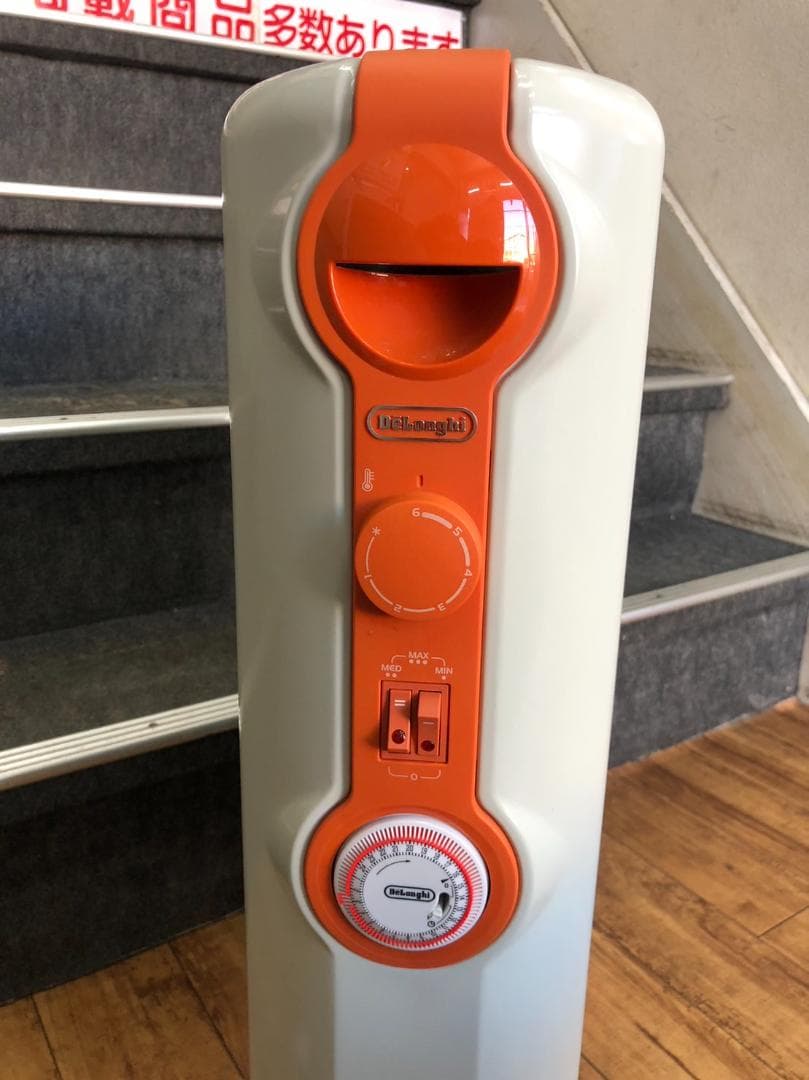 【福岡市限定】オイルヒーター デロンギ 暖房器具【安心の3ヶ月保証】