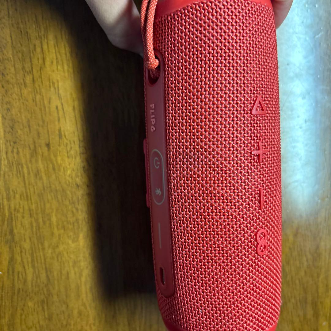 JBL Flip 6 レッド ポータブルスピーカー