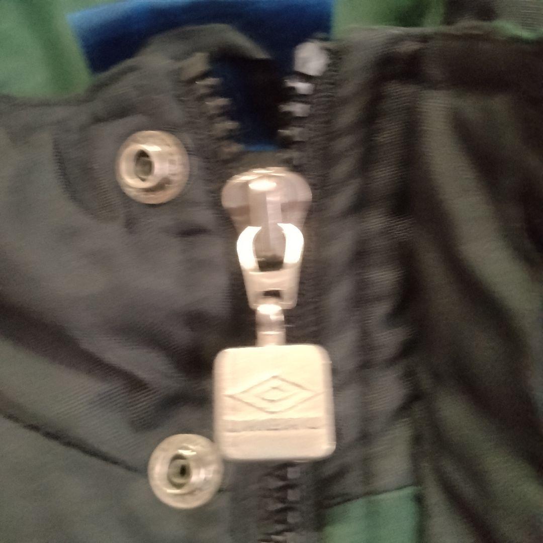 UMBRO　90s セルティック　エムブレムロゴ刺繍　ナイロンジャケット