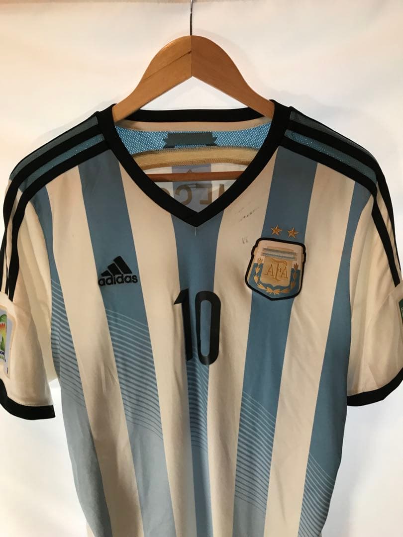 adidasアルゼンチン代表「10」リオネル・メッシ 半袖 4XO ユニフォーム