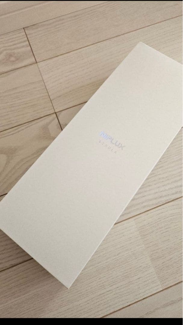 【新品未使用】NIPLUX BEROLA EMS美顔ローラー ニップラックス